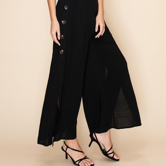 Only 1 Left 🔥 NWT Classic Chic Jumpsuit w/ Buttonside Decorative Details - Picture 5 of 8